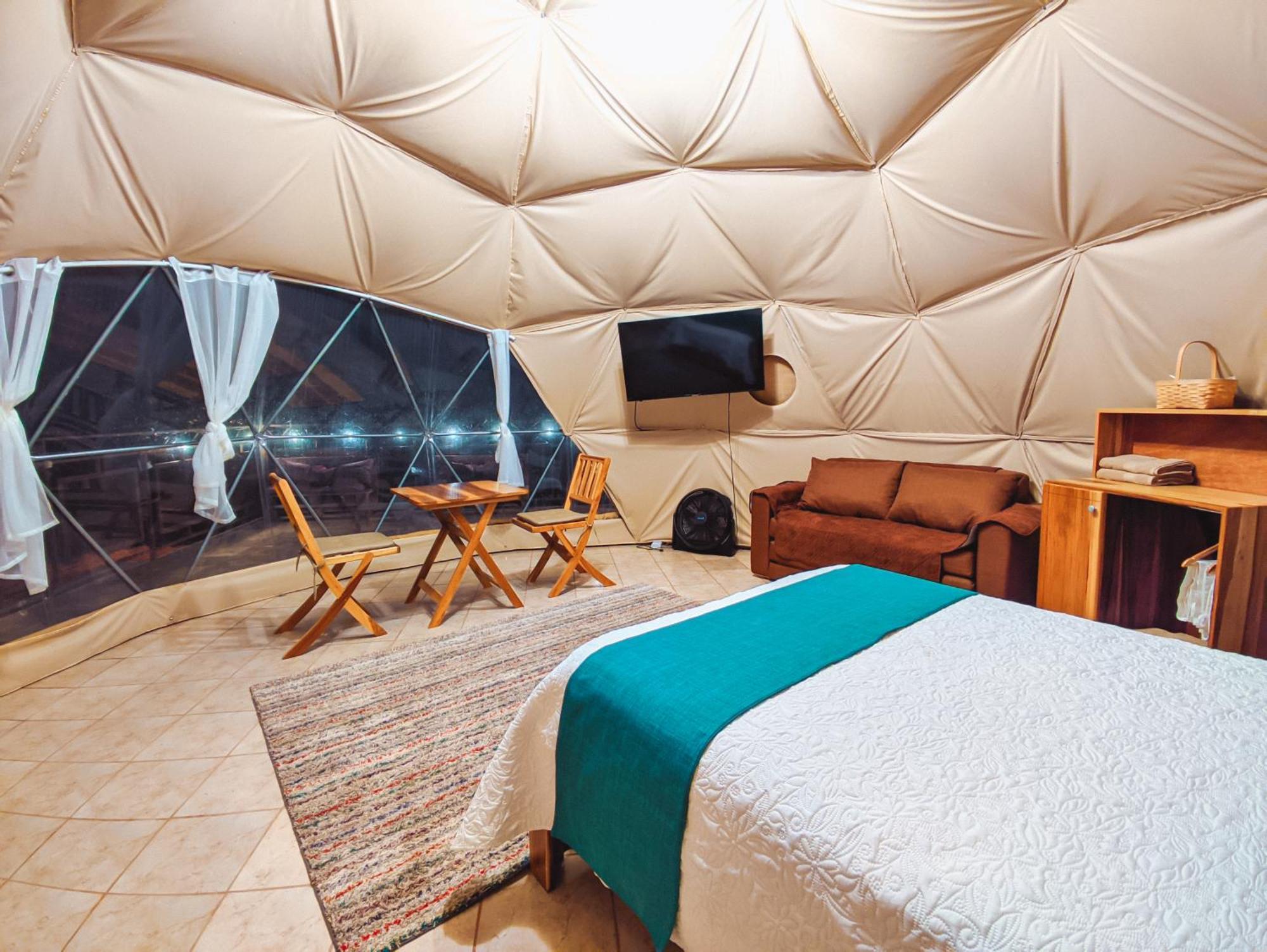 Las Colinas Glamping Turrialba Buitenkant foto